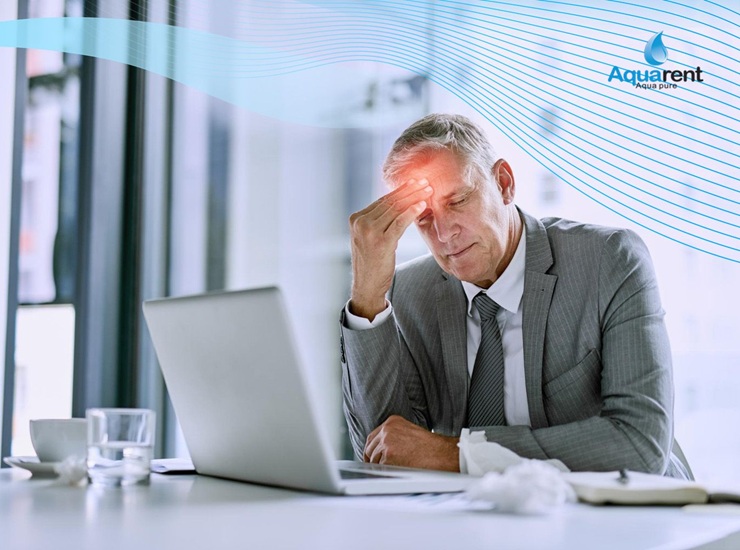 Kako nedovoljan unos vode utiče na glavobolju i koncentraciju